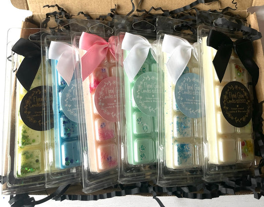 10 Wax melts for £17.50 plus free wax melt